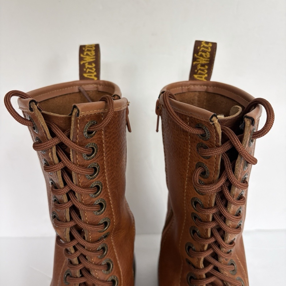 VTG Doc Martens Miranda Combat Boots Womens 8/8.5 Brown Chunky lug sole Lace-Up - Picture 11 of 16